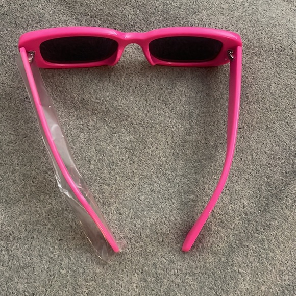 PINK BARBIE Y2K SUNGLASSES  FOR woman  *NEW* - Picture 8 of 10